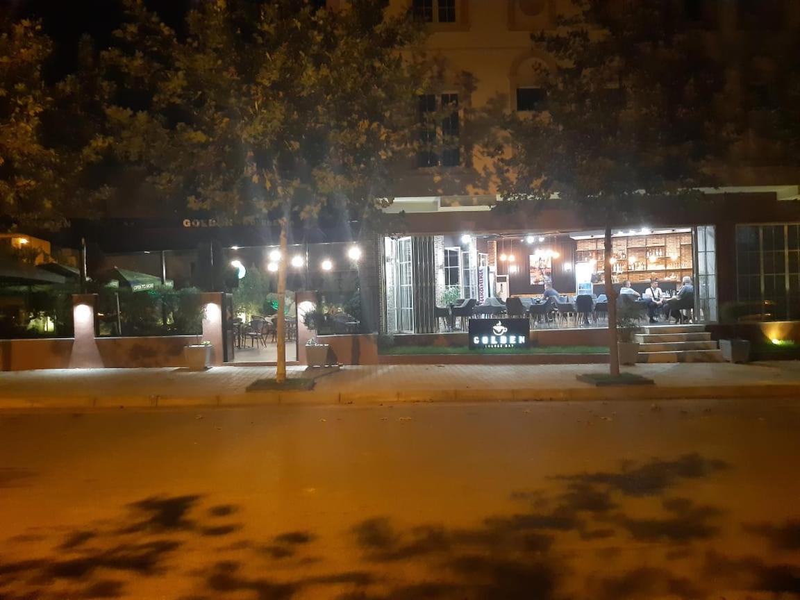 Hotel Golden Elbasan Exterior foto